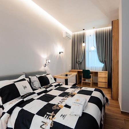 Lux Holidays Durrës 外观 照片