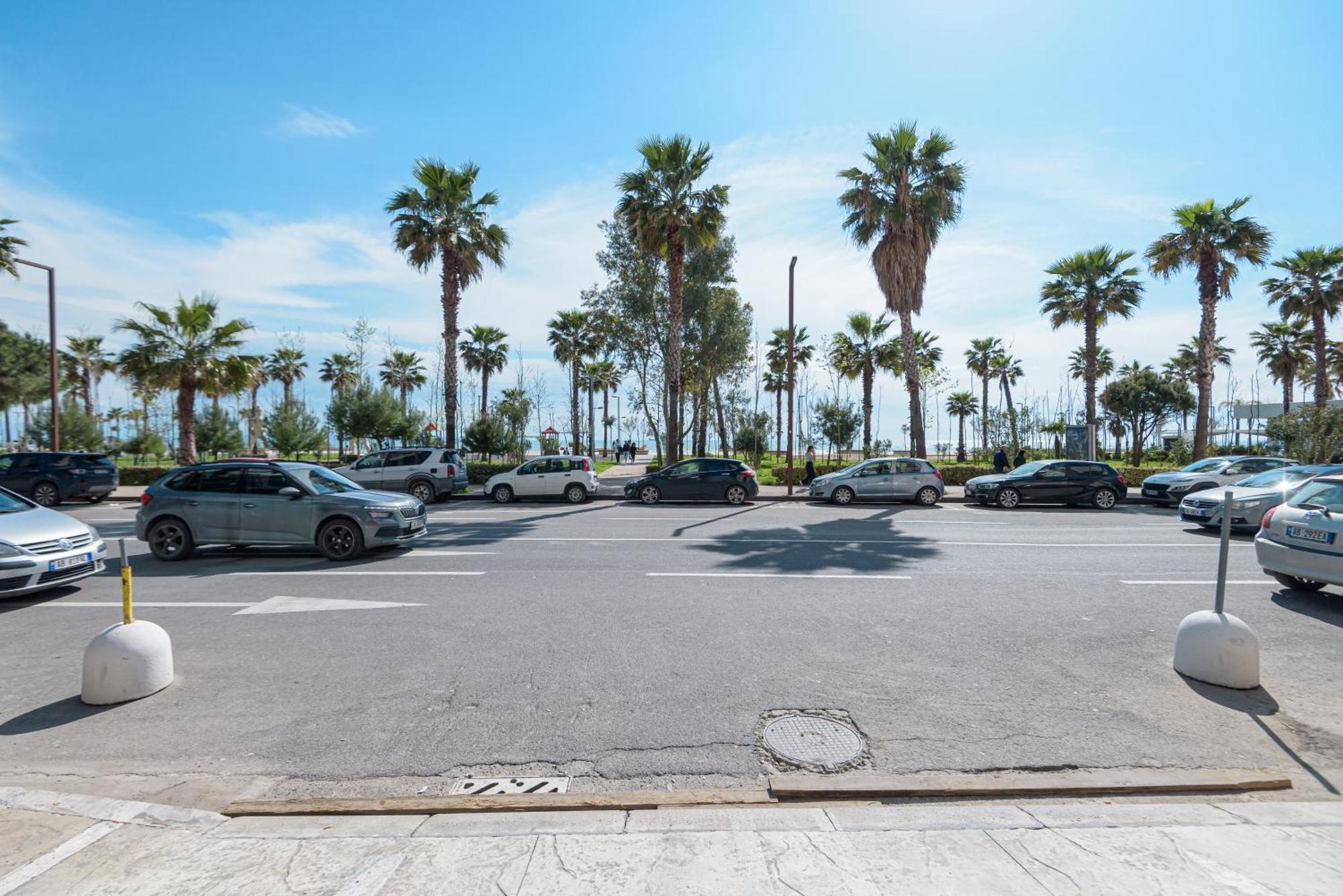 Lux Holidays Durrës 外观 照片